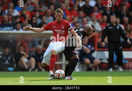 Danny Collins de Nottingham Forest (à gauche) et Marlon King de Birmingham City (à droite). Banque D'Images