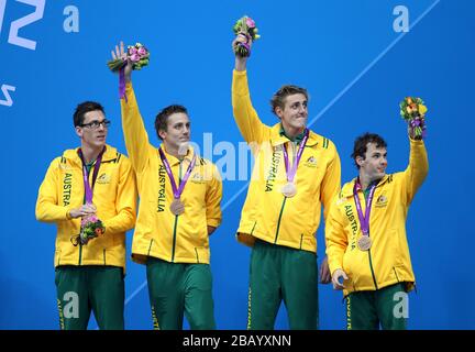 (L-R) Michael Anderson, Matthew Cowdrey, Brenden Hall et Matthew Levy sur le podium après avoir remporté la médaille de bronze au relais Medley 4 x 100 m pour hommes - finale de 34 points au Aquatics Center, Londres. Banque D'Images