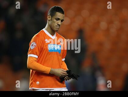 Tom Ince de Blackpool semble déjecté à la fin du jeu contre Brighton et Hove Albion Banque D'Images