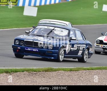 Thomas Butterfield, Lister Jaguar XJ 40, Jaguar Saloon et GT Championship, Classic Sports car Club, CSCC, Réunion de course d'été tardif, Donington Park, su Banque D'Images