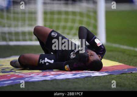 Jonathan Leko, de Charlton Athletic, est blessé en marge Banque D'Images