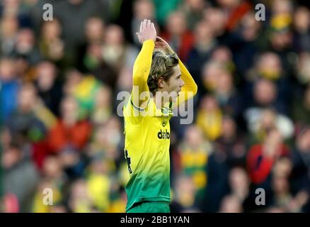 Todd Cantwell de Norwich City célèbre son deuxième but du jeu Banque D'Images