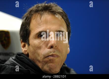 Le directeur de Watford Gianfranco Zola Banque D'Images