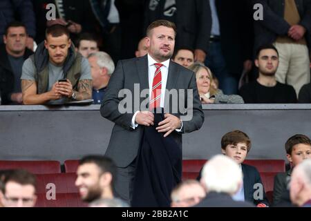 Richard Arnold, directeur général du groupe Manchester United dans les stands Banque D'Images