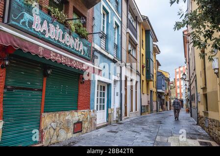 Babilonia bar sur la rue Rosario situé sur la vieille ville de Gijon dans la communauté autonome des Asturies en Espagne Banque D'Images