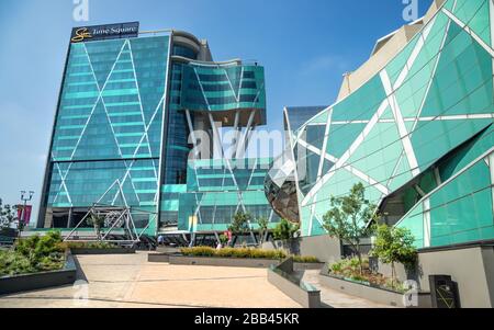 Pretoria, Afrique du Sud, 29 janvier - 2020 : accès par passerelle à un hôtel moderne et à un lieu de conférence. Banque D'Images