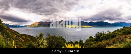 Vue panoramique sur le lac Wanaka, Otago, Nouvelle-Zélande Banque D'Images