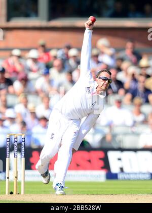 Le Graeme Swann d'Angleterre en action Banque D'Images