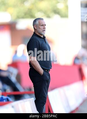 John Pemberton, directeur de Kidderminster Harriers, lors du second match de la FA Cup au stade Aggborough Banque D'Images