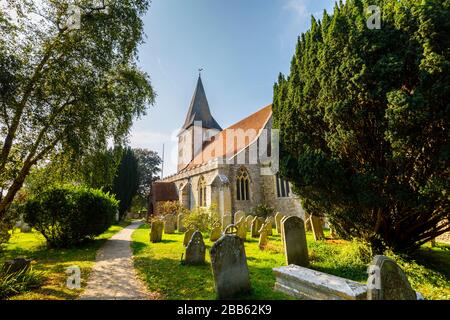 Église Sainte-Trinité, un bâtiment historique classé de première année à Bosham, un petit village de Chichester Harbour, dans le West Sussex, sur la côte sud de l'Angleterre Banque D'Images