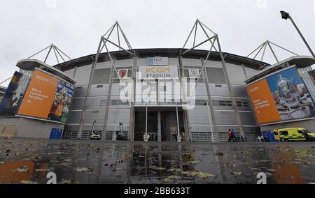 Vue générale du stade KCOM de Hull City avant le début du match Banque D'Images