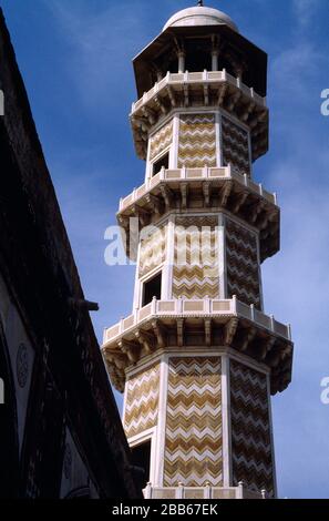 Lahore Pakistan Shahdara Bagh gros plan de Minaret sur le Tombeau de l'empereur Jahagir Banque D'Images