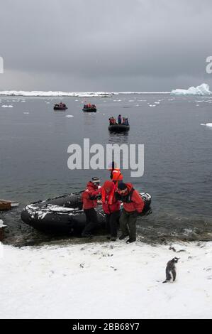 Base de recherche de Vernadsky, station de l'Antarctique ukrainien à Marina point sur l'île de Galindez dans les îles argentines, en Antarctique. Banque D'Images