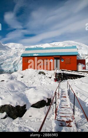 Station Argentine Almirante Brown, Paradise Bay, Antarctique. Banque D'Images