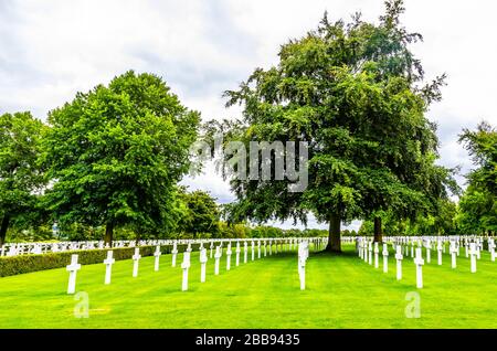 Cambridge, Royaume-Uni - 08 12 2017 : cimetière américain et Mémorial au soleil Banque D'Images