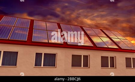 Panneaux solaires installés sur un toit, ciel coucher de soleil. Rendu tridimensionnel Banque D'Images