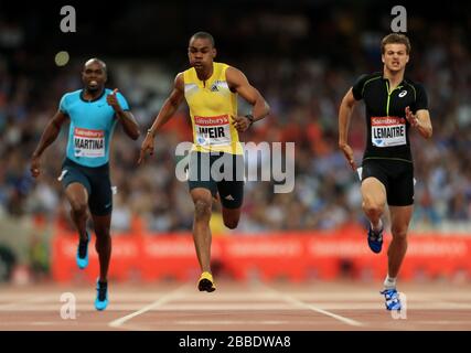 Warren Weir (centre) de la Jamaïque gagne 200 mètres pour les hommes Banque D'Images