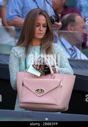 Kim Sears prend sa place dans la boîte de joueurs Banque D'Images