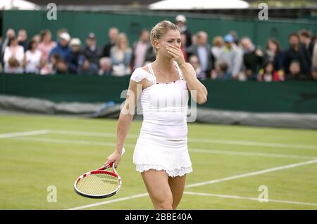 Camila Giorgi en Italie au cours de la première journée des championnats de Wimbledon au All England Lawn tennis and Croquet Club, Wimbledon. Banque D'Images