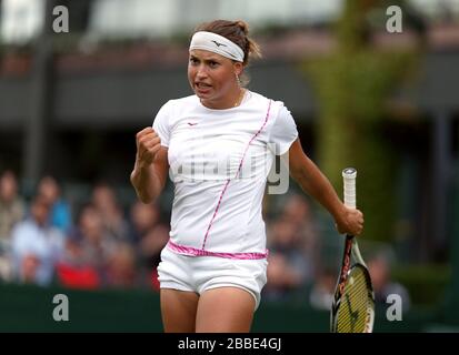 Yulia Putintseva du Kazakhstan en action contre Kirsten Flipkens en Belgique Banque D'Images