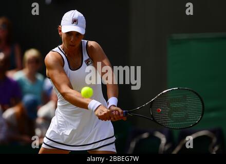 Marina Erakovic de Nouvelle-Zélande en action contre Laura Robson de Grande-Bretagne Banque D'Images