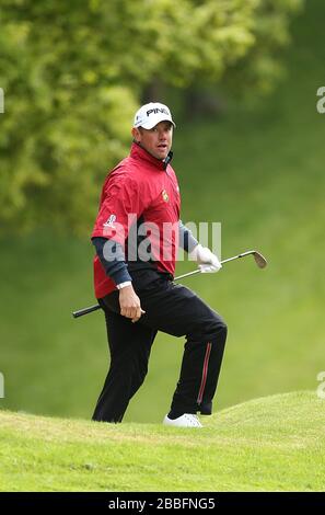 Lee Westwood, Angleterre, au cours du deuxième jour du championnat BMW PGA 2013, au Wentworth Golf Club. Banque D'Images