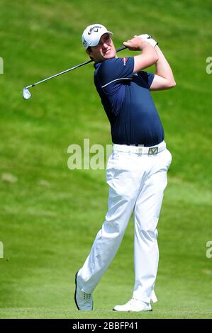 Marc Warren, Écosse, au cours du quatrième jour du championnat BMW PGA au Wentworth Club, Surrey. Banque D'Images