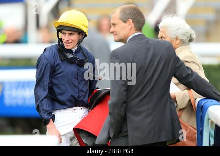 Jockey Ryan Moore et le formateur Sir Michael Stote Banque D'Images