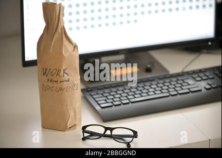 Travail à domicile boire au travail concept de bureau Banque D'Images