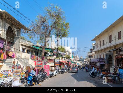 Rue dans la vieille ville, Udaipur, Rajasthan, Inde Banque D'Images