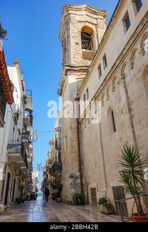 Allée, Mola di Bari. Pouilles. Italie. Banque D'Images