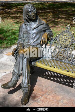 Statue de bronze de John Lennon au Parque John Lennon, Vedado, la Havane, Cuba Banque D'Images