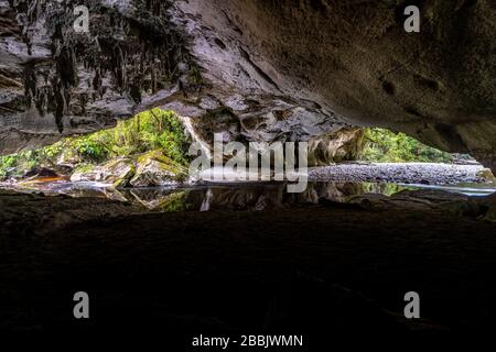 Arche de la porte de Moria à Karamea Banque D'Images