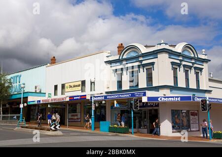 Coin des rues Wilson & Wilmont, quartier des affaires central, Burnie City, Tasmanie, Australie Banque D'Images