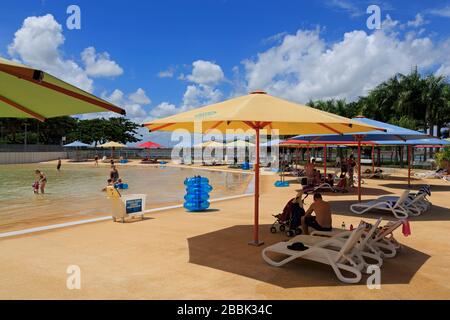 Lagon de l'onde à Waterfront Precinct, Darwin, Territoires du Nord, Australie Banque D'Images