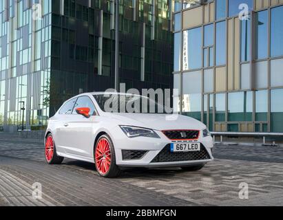 SIÈGE de 2015 Leon Cupra Ultimate, trappe chaude espagnole Banque D'Images