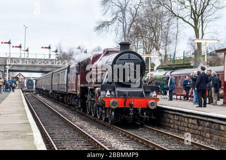 Un train à vapeur sur le East Lancs Railway Banque D'Images