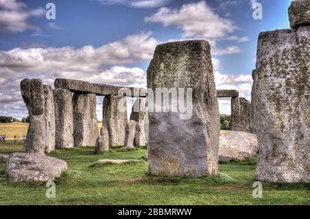 Pierres stabales de Stonehenge avec ciel spectaculaire. Wiltshire, Angleterre Banque D'Images