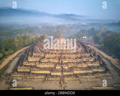 Borobudur le plus grand site bouddhiste Saint dans le monde Banque D'Images