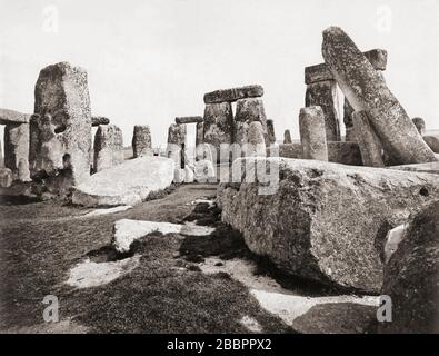 Stonehenge, Wiltshire, Angleterre. Photographié à la fin du XIXe siècle, peut-être par le photographe anglais Francis Frith, 1822 - 1898. Banque D'Images