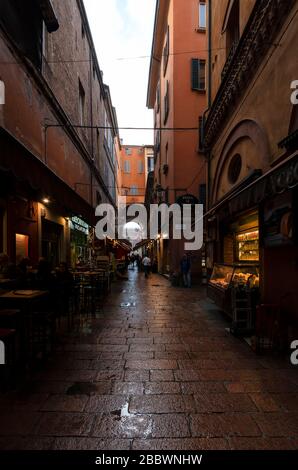 Rues de Bologne, Italie. Banque D'Images