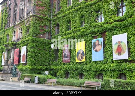 WROCLAW, POLOGNE - 11 MAI 2018 : Musée national de Wroclaw, Pologne. Wroclaw est la 4ème plus grande ville de Pologne avec 632,067 personnes (2013). Banque D'Images