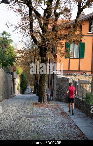 Image du stock de Bergame dans la région de Lombardie en Italie près de Milan prise avant l'éclosion de Coronavirus. Banque D'Images