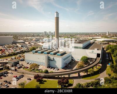 La centrale électrique London Energy EcoPark déchets-énergie et l'incinérateur à Edmonton, dans le nord de Londres. Banque D'Images