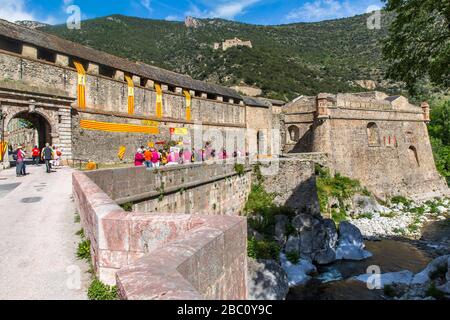 VILLEFRANCHE DE CONFLENT ET FORT LIBERIA, (66) PYRÉNÉES-ORIENTALES, LANGUEDOC-ROUSSILLON, OCCITANIE Banque D'Images