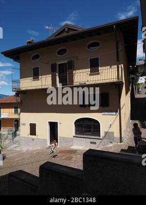 Centre historique, village de Perledo, côte est du lac de Côme, Lombardie, Italie, Europe Banque D'Images