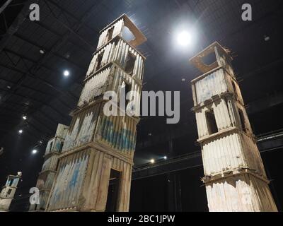 La Fondation Pirelli Hangar Bicocca, l'exposition permanente 2004-2015 Sur Les Sept Palais Heavenly, les œuvres spécifiques au site d'Anselm Kiefer, centre dynamique pour Banque D'Images