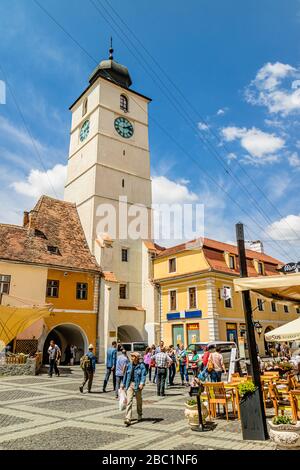 La Tour médiévale du Conseil, un bâtiment emblématique de la ville de Sibiu, Roumanie. Juin 2017. Banque D'Images