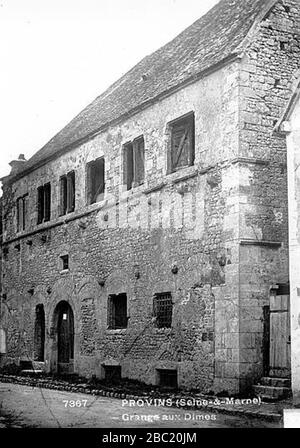 Grange aux Nîmes - Provins - Médiathèque de l'architecture et du patrimoine Banque D'Images