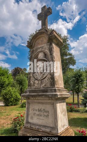 Johann Flédl, leader protestant au XIXe siècle, monument au palais de Myslakowice (Schloss Erdmannsdorf), près de Jelenia Gora, Basse-Silésie, Pologne Banque D'Images